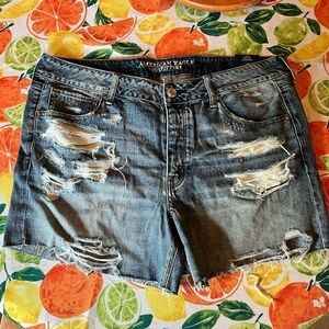 AMERICAN Eagle Outfitters Tom Girl Jean Cut Off Shorts Size 16 NWT